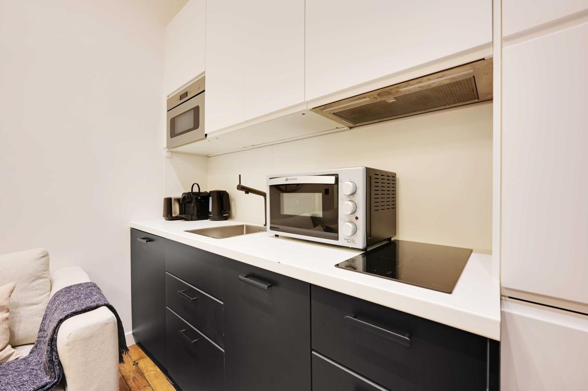 Beautiful Apt -1Br-4P- Tour Eiffel - Invalides Paris Exterior photo
